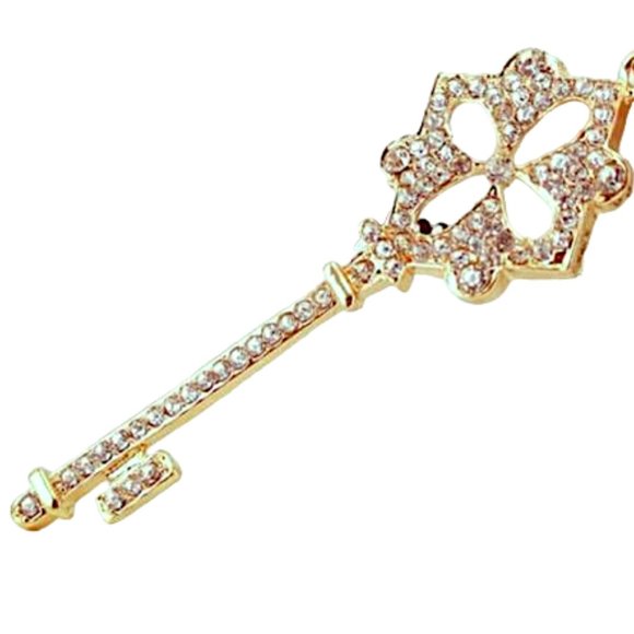 Beautiful Sparkly White Crystal Rhinestone KEY Pendant 24"-26" Goldtone Necklace - Picture 2 of 8